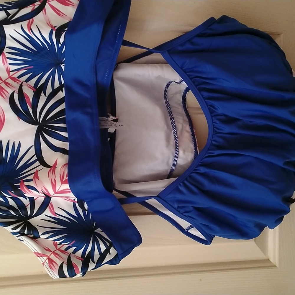 Blue Tropical Print Two-Piece Bathing Suit (20)